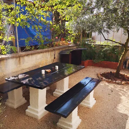 And With Parking Space - Diklo, - 13987 Gasthof Zadar